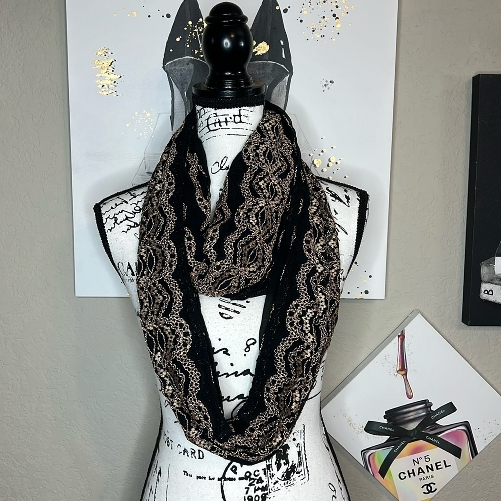 Black/Gold NWOT Infinity Scarf